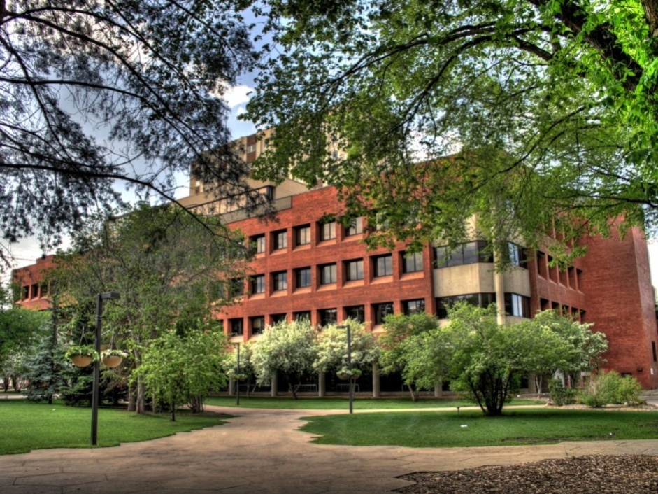阿尔伯塔大学校园.jpg