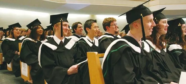 西三一大学4.webp.jpg