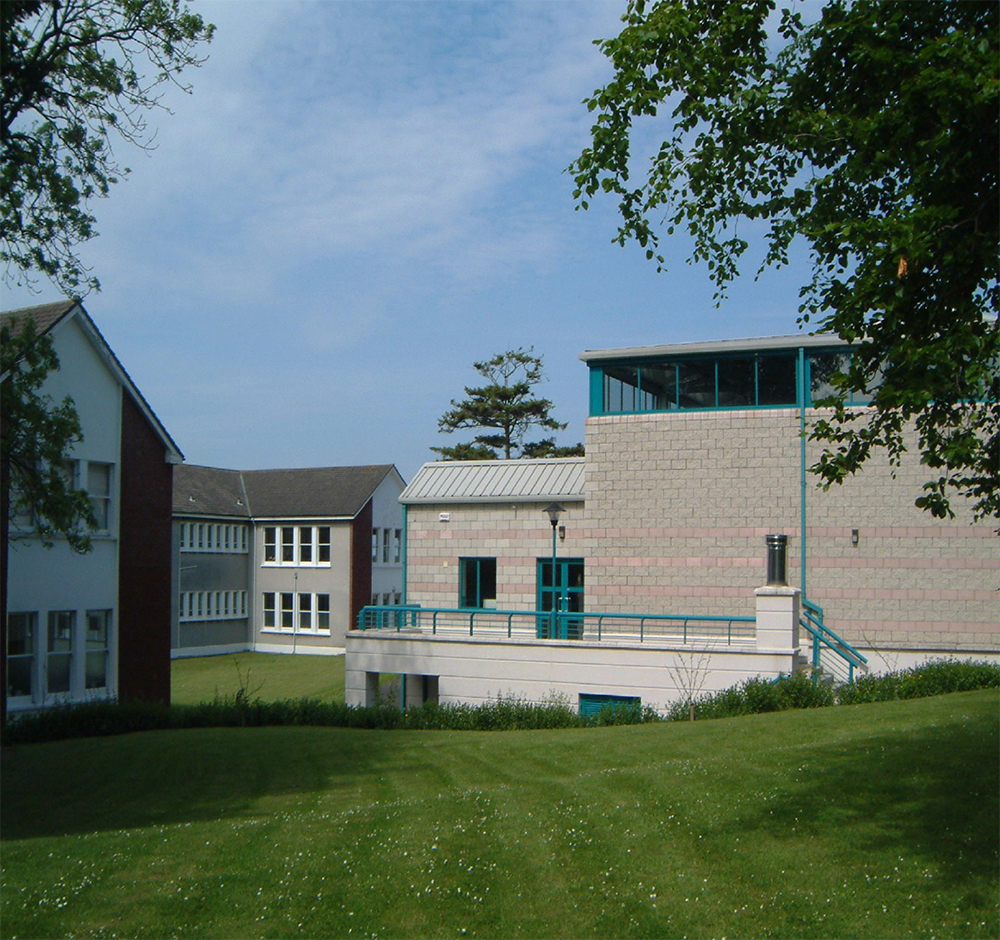 St. Joseph of Cluny 克吕尼圣约瑟夫学校 (2).jpg