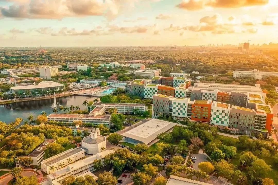 迈阿密大学商学院.jpg